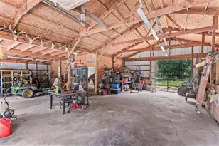 21824 Southwoods Ln, Pocahontas, IL 62275 - Photo 15