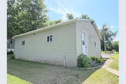 1103 S Hobson Street, Harrisburg, IL 62946 - Photo 11