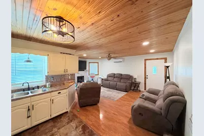 1103 S Hobson Street, Harrisburg, IL 62946 - Photo 13