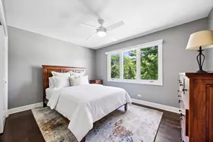 2S351 Chaucer Ct, Glen Ellyn, IL 60137 - Photo 25