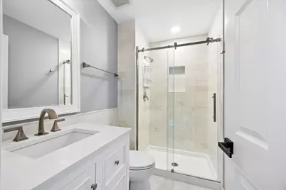 2S351 Chaucer Court, Glen Ellyn, IL 60137 - Photo 23