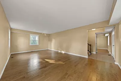 1121 Belmar Lane, Buffalo Grove, IL 60089 - Photo 3