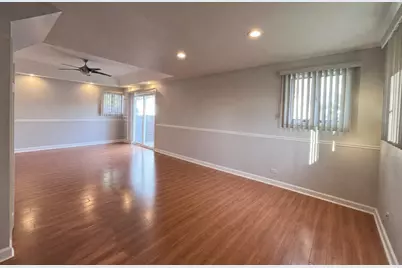 1131 E Grant Drive, Des Plaines, IL 60016 - Photo 9