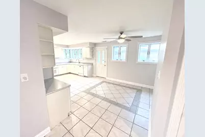 1131 E Grant Drive, Des Plaines, IL 60016 - Photo 3