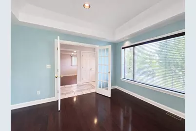 1131 E Grant Drive, Des Plaines, IL 60016 - Photo 11