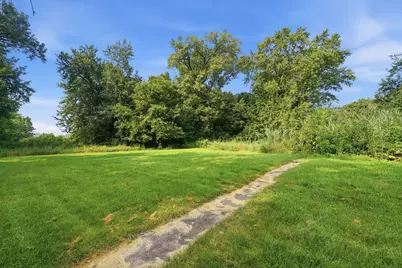 627 E Main Street, Ottawa, IL 61350 - Photo 35