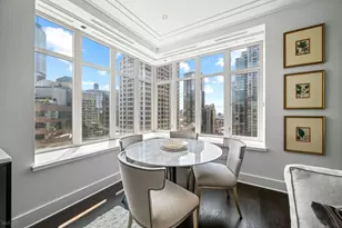 118 E Erie St, Chicago, IL 60611 - Photo 5
