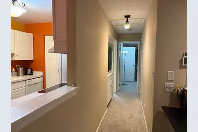 820 N Lakeside Drive #3A, Vernon Hills, IL 60061 - Photo 5