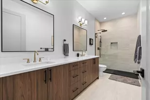 1548 W Ardmore Ave, Chicago, IL 60660 - Photo 19