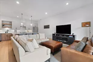 1548 W Ardmore Ave, Chicago, IL 60660 - Photo 15