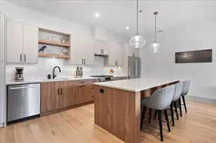 1548 W Ardmore Ave, Chicago, IL 60660 - Photo 5