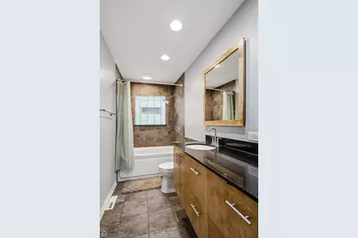 1352 Glen Ellyn Road, Glendale Heights, IL 60139 - Photo 15
