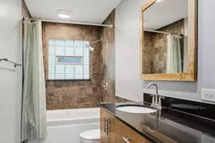 1352 Glen Ellyn Rd, Glendale Heights, IL 60139 - Photo 15