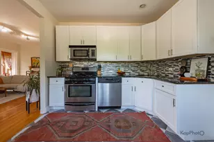 4410 N Long Ave, Chicago, IL 60630 - Photo 13