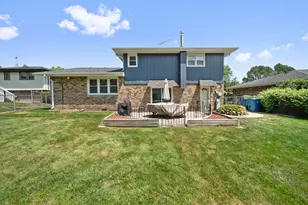 10362 S Alta Dr, Palos Hills, IL 60465 - Photo 23