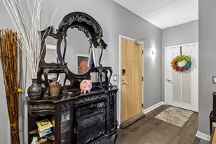 4848 N Sheridan Rd, Chicago, IL 60640 - Photo 3