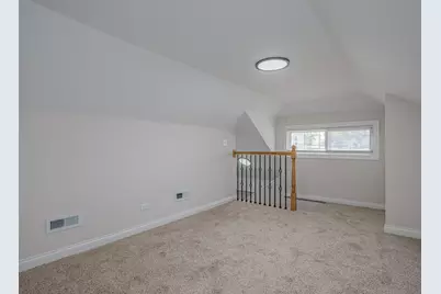 8504 S Baltimore Avenue, Chicago, IL 60617 - Photo 9