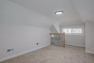 8504 S Baltimore Ave, Chicago, IL 60617 - Photo 9