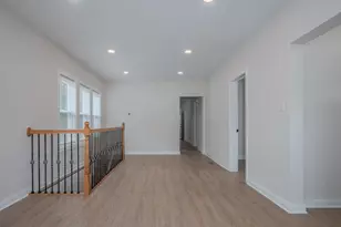 8504 S Baltimore Ave, Chicago, IL 60617 - Photo 3