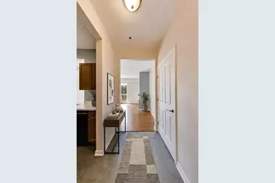 2951 Central Street #307, Evanston, IL 60201 - Photo 3