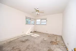 8425 Christiana Ave, Skokie, IL 60076 - Photo 11