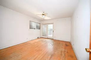 8425 Christiana Ave, Skokie, IL 60076 - Photo 5