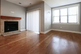 4237 S Calumet Ave, Chicago, IL 60653 - Photo 5