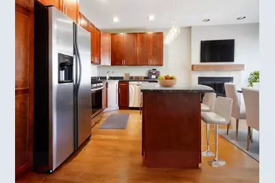 4237 S Calumet Avenue #2S, Chicago, IL 60653 - Photo 3