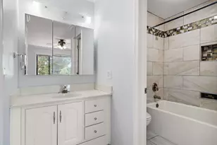 1296 Farnsworth Ln, Buffalo Grove, IL 60089 - Photo 19