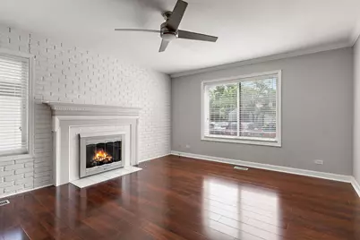1296 Farnsworth Lane, Buffalo Grove, IL 60089 - Photo 5