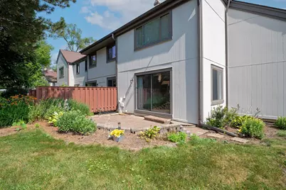 1296 Farnsworth Lane, Buffalo Grove, IL 60089 - Photo 3