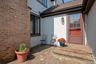 1296 Farnsworth Ln, Buffalo Grove, IL 60089 - Photo 25
