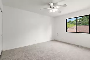 1296 Farnsworth Ln, Buffalo Grove, IL 60089 - Photo 15