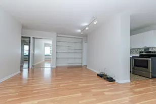3420 N Lake Shore Dr, Chicago, IL 60657 - Photo 5