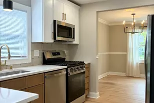 7850 Suburban Ln, Bridgeview, IL 60455 - Photo 7