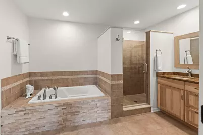 1608 Lois Ann Lane, Naperville, IL 60563 - Photo 15