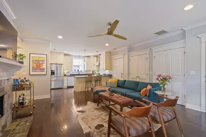 927 W Agatite Avenue #3S, Chicago, IL 60640 - Photo 5