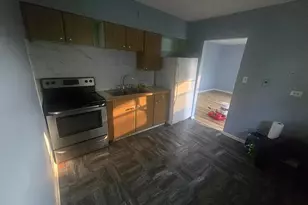 543 S 3rd Ave, Kankakee, IL 60901 - Photo 7