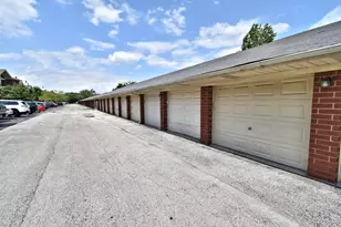 18206 Rita Rd, Tinley Park, IL 60477 - Photo 25