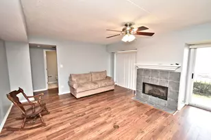 18206 Rita Rd, Tinley Park, IL 60477 - Photo 7