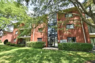 18206 Rita Rd, Tinley Park, IL 60477 - Photo 3