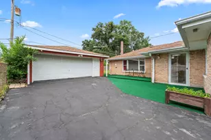 6940 Olympic Dr, Bridgeview, IL 60455 - Photo 27