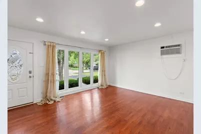 6940 Olympic Drive, Bridgeview, IL 60455 - Photo 7