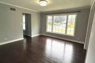 10S450 Wind Jammer Ln, Naperville, IL 60564 - Photo 7