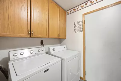 105 Harvest Moon Trail, Capron, IL 61012 - Photo 9