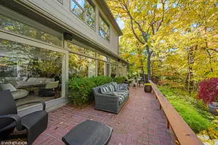 235 Moraine Rd, Highland Park, IL 60035 - Photo 37