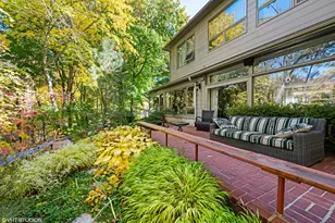 235 Moraine Rd, Highland Park, IL 60035 - Photo 41