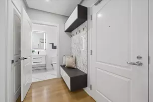 630 N State St, Chicago, IL 60654 - Photo 3