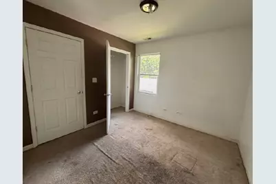 11031 S Mackinaw Avenue, Chicago, IL 60617 - Photo 7