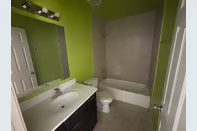 11031 S Mackinaw Avenue, Chicago, IL 60617 - Photo 9